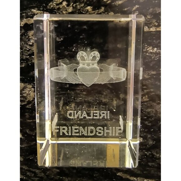 Crystal Cube Ireland Claddagh Block Engraved With Friendship Love Loyalty - Picture 4 of 4